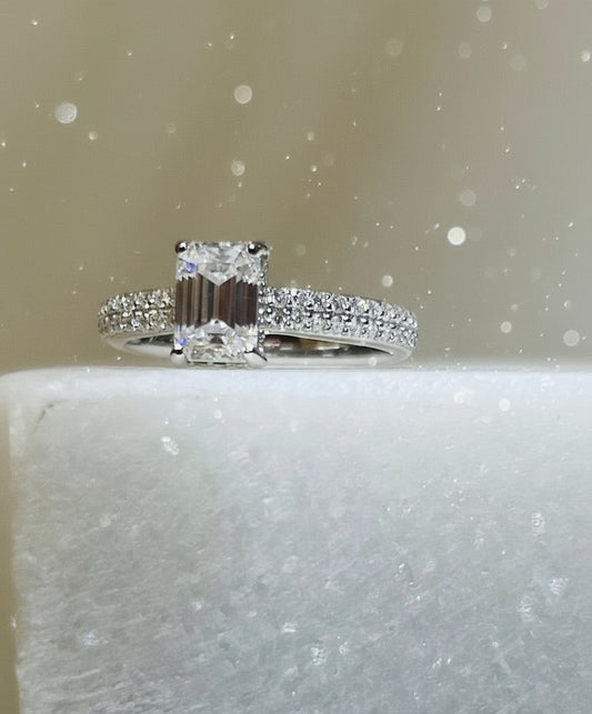 Emerald Cut Solitaire 1.0 CT