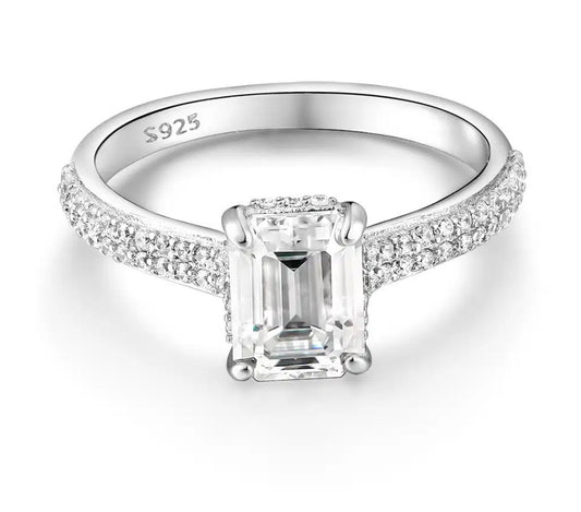 Emerald Cut Solitaire 1.0 CT