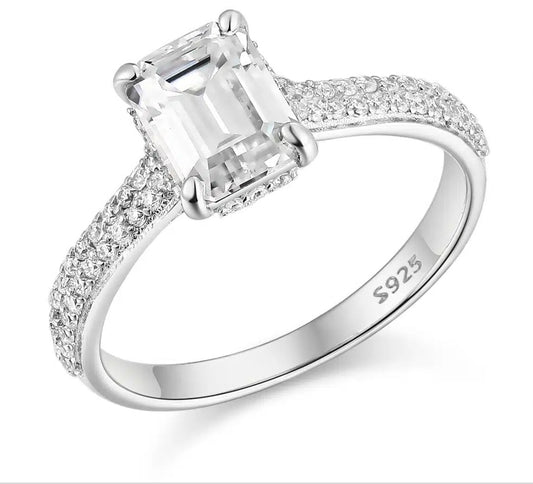 Emerald Cut Solitaire 1.0 CT