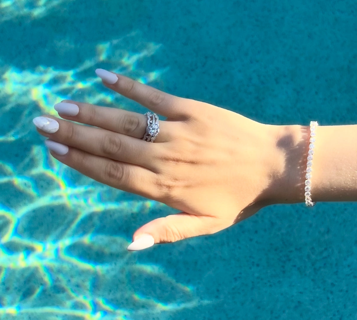 Endless Solitaire Rings