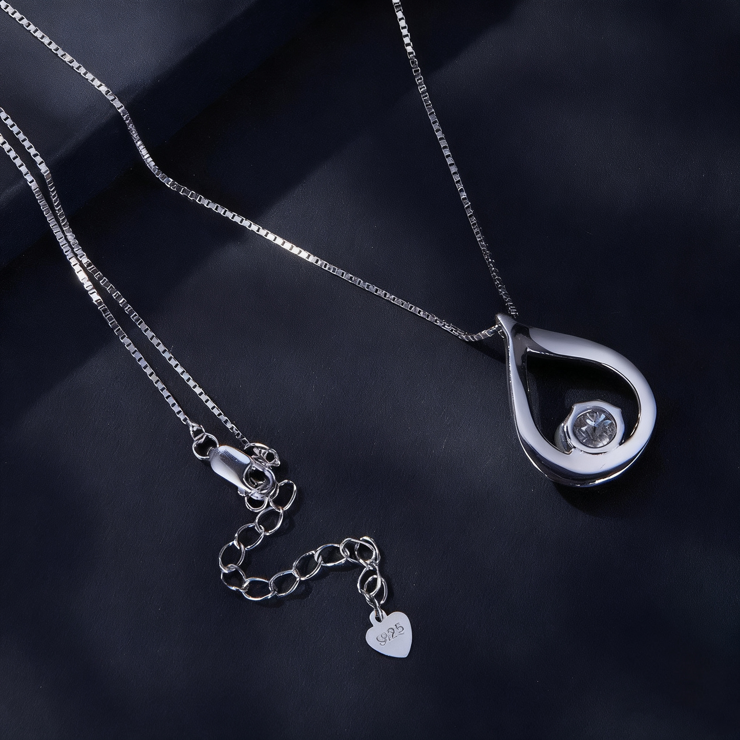 Rain Drop 1.0 Ct Solitaire Moissanite Necklace